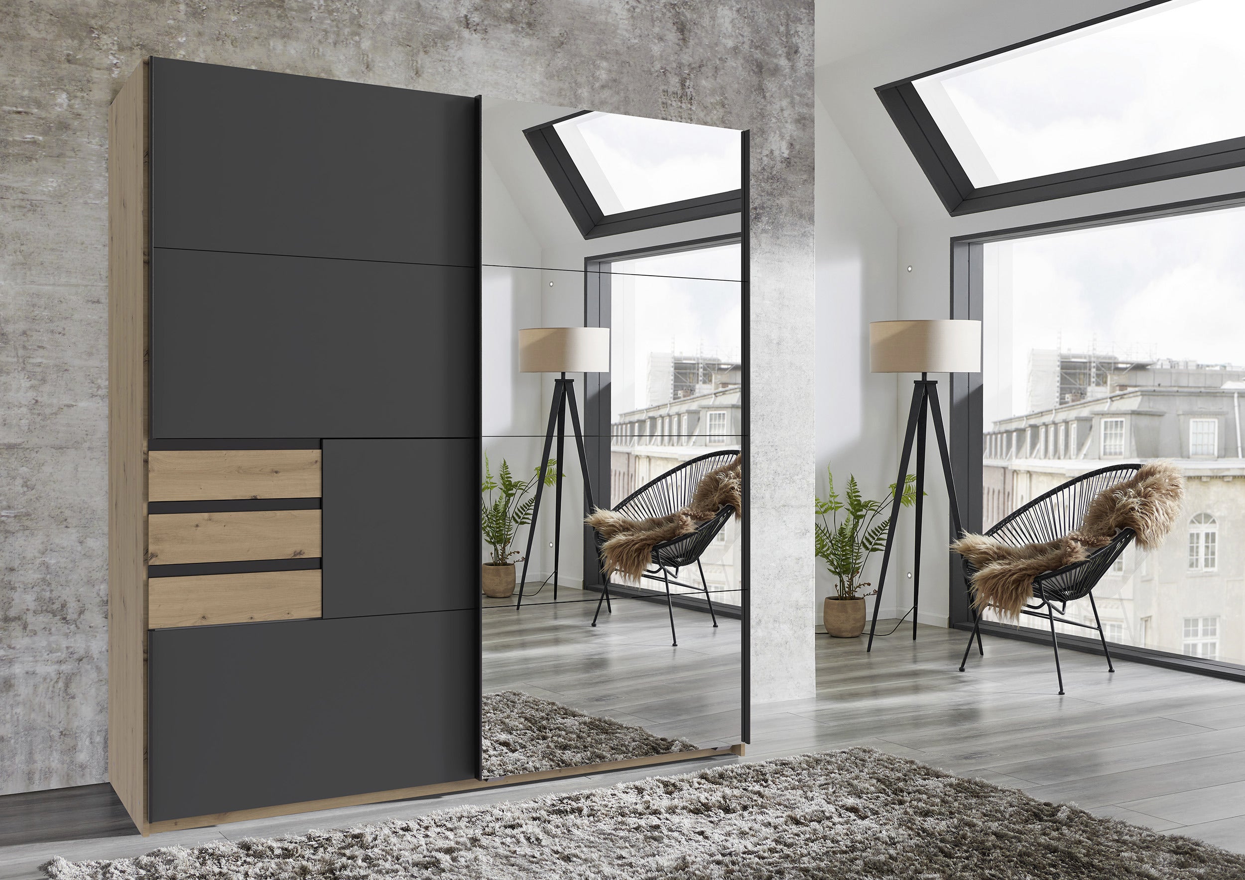Schwebetürenschrank