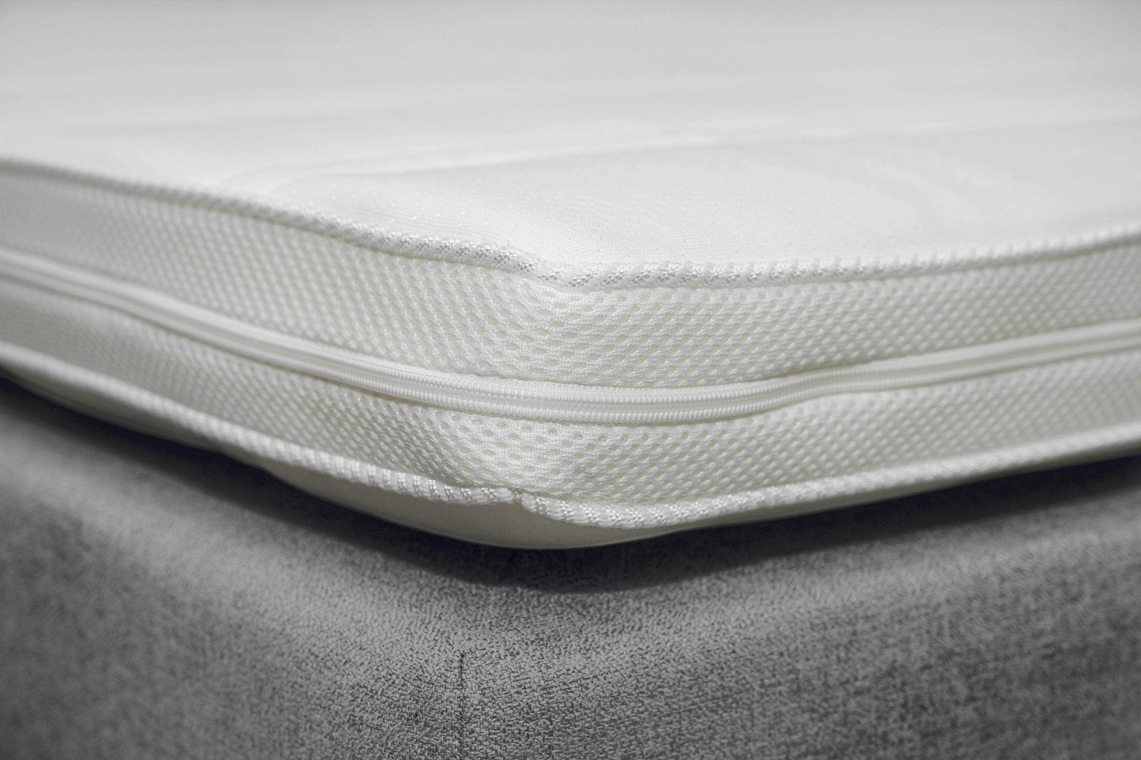 Boxspringbett 180x200 Grau mit Topper und Bettkasten