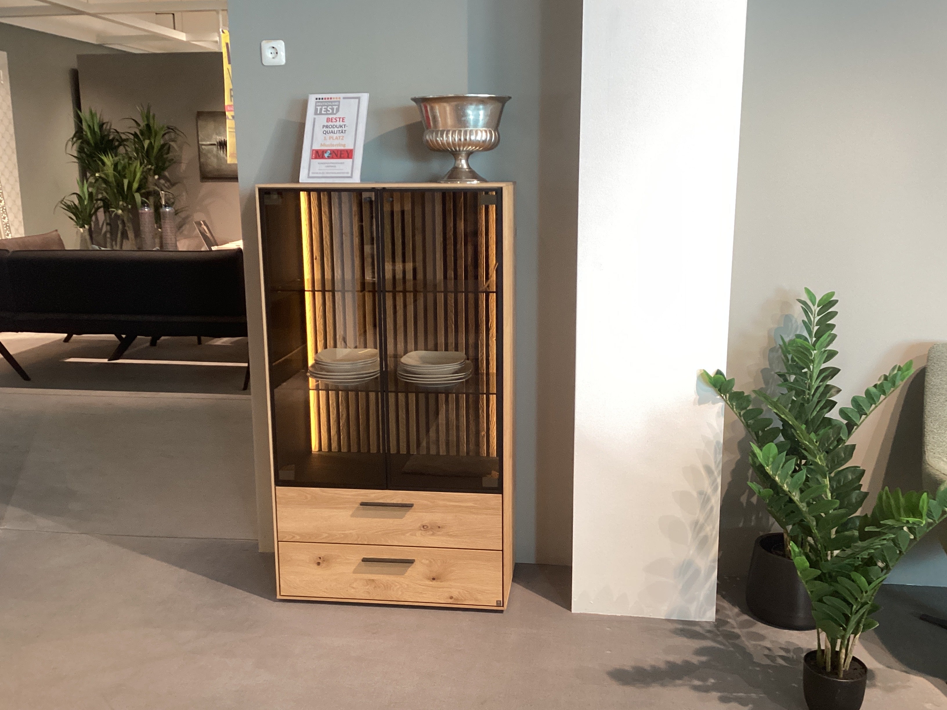 Musterring Wohnwand Inklusive Vitrine & Couchtisch